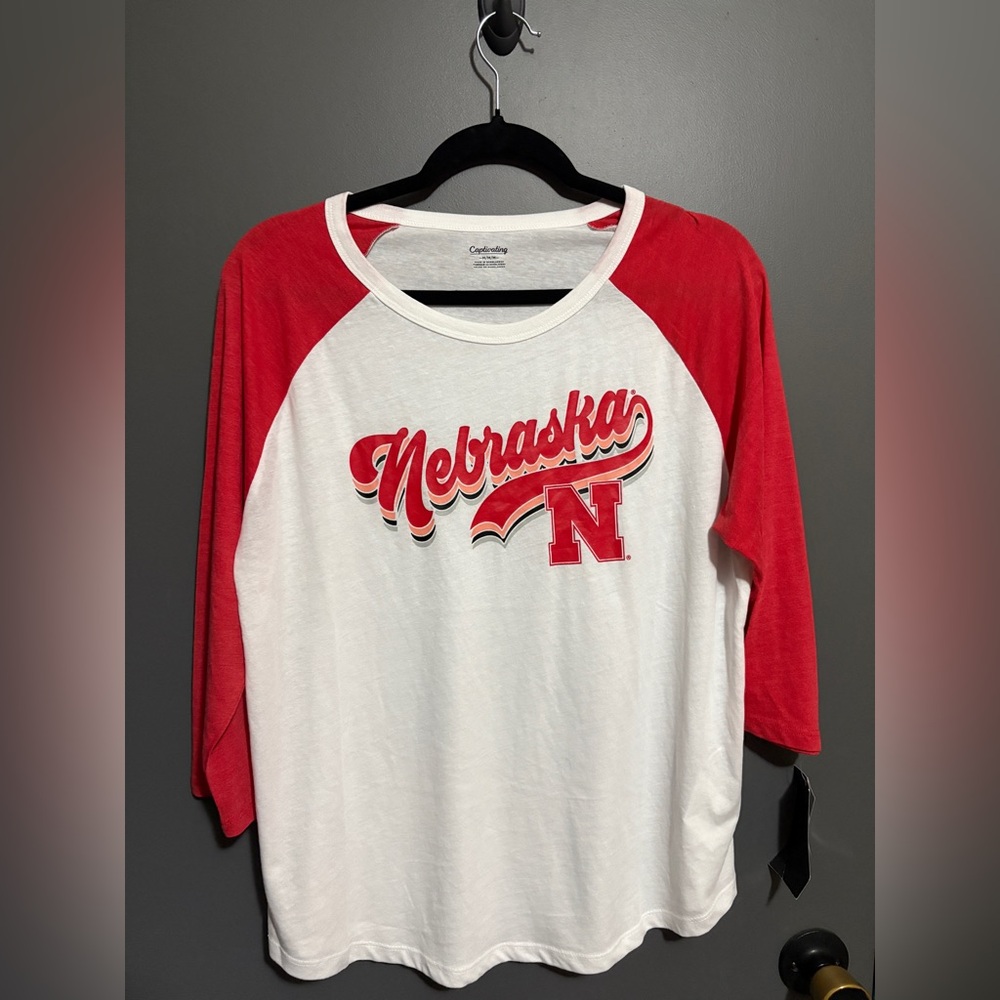 Nebraska Raglan T-Shirt - M - Game-Day Collegiate